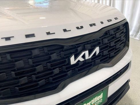Used 2022 Kia Telluride EX w/ EX Premium Package AWD/4WD image 7