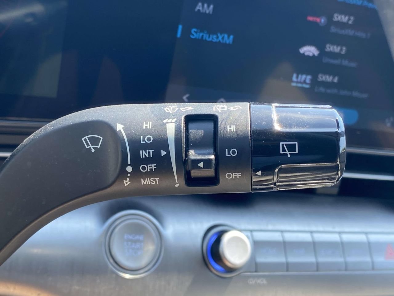 Used 2025 Hyundai Kona SEL AWD/4WD image 22