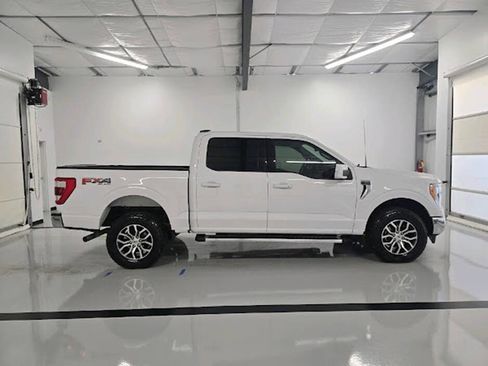 Used 2022 Ford F150 Lariat w/ FX4 Off-Road Package image 9