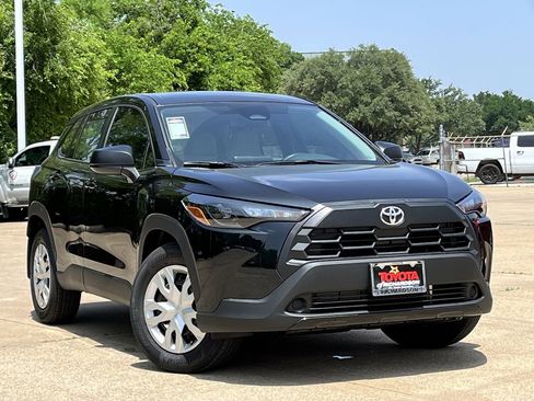 New 2026 Toyota Corolla Cross L FWD image 2