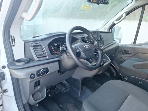 Certified 2023 Ford Transit 250 Low Roof w/ Exterior Upgrade Package image 7