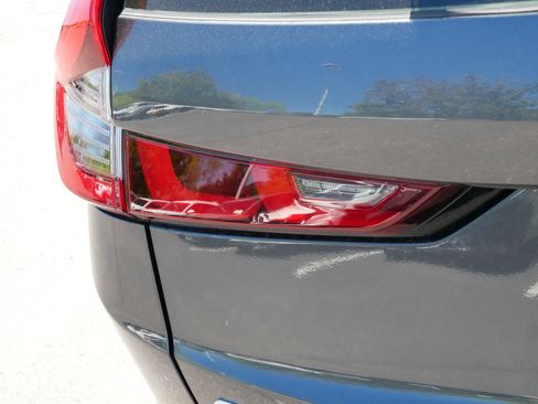 Used 2024 Honda CR-V LX image 17