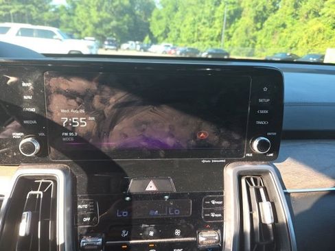 Used 2023 Kia Sorento EX w/ Panoramic Sunroof Package FWD image 20