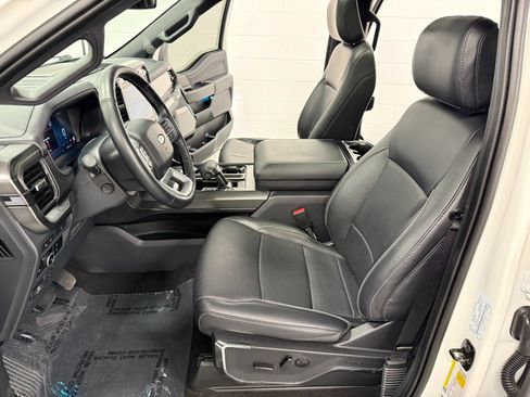 Used 2024 Ford F150 Lariat AWD/4WD image 12