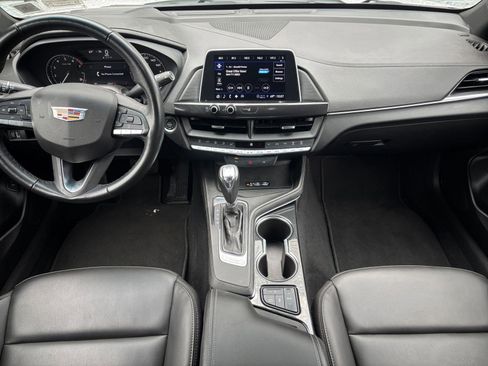 Used 2024 Cadillac CT4 Luxury image 29