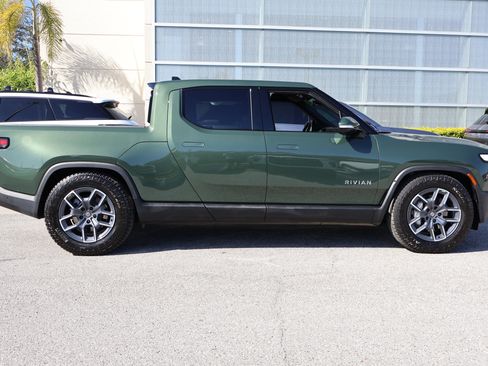 Used 2023 Rivian R1T Adventure image 10