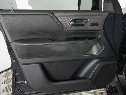 Used 2025 INFINITI QX80 Autograph w/ Autograph Exterior Package image 17