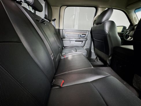 Used 2018 RAM 1500 Laramie w/ Convenience Group image 26