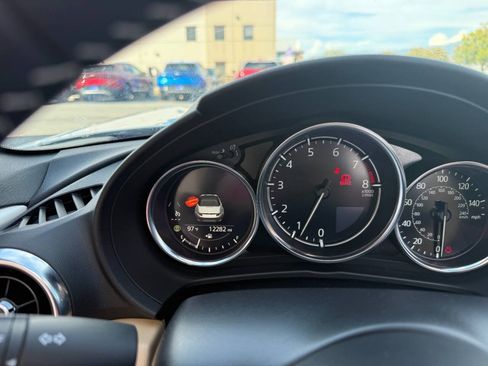 Used 2025 MAZDA MX-5 Miata Grand Touring w/ Weather Package RWD image 27
