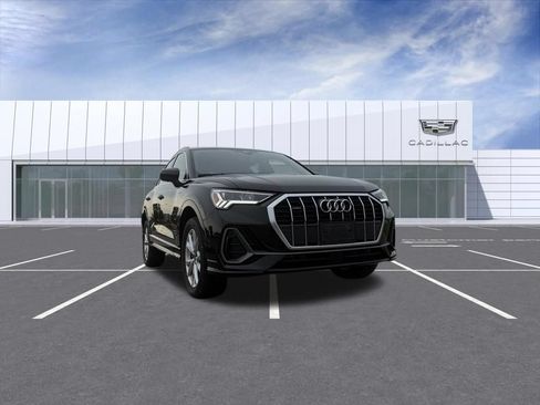 Used 2025 Audi Q3 2.0T Premium AWD/4WD image 8