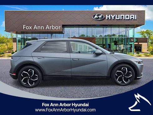 Certified 2023 Hyundai Ioniq 5 SEL AWD/4WD image 6