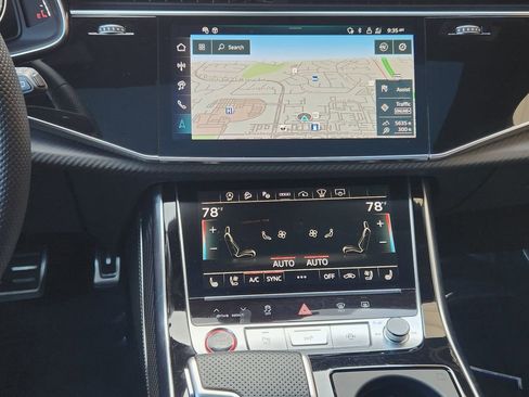 Used 2025 Audi SQ7 Prestige image 16
