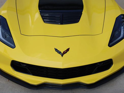 Used 2016 Chevrolet Corvette Z06 w/ 2LZ Preferred Equipment Group image 20