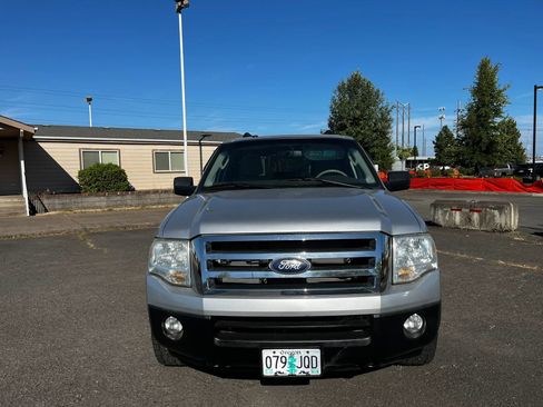 Used 2011 Ford Expedition XL w/ HD Trailer Tow Pkg AWD/4WD image 8