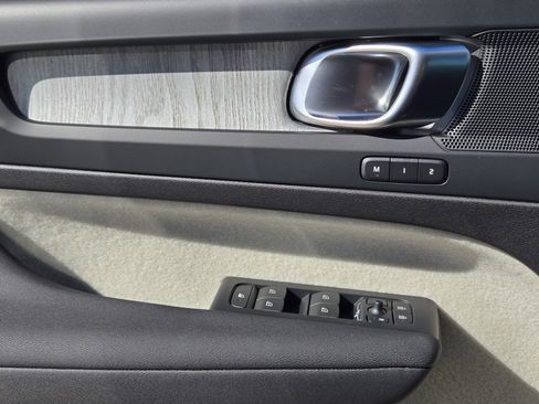 New 2026 Volvo XC40 B5 Plus w/ Protection Package Premier image 26