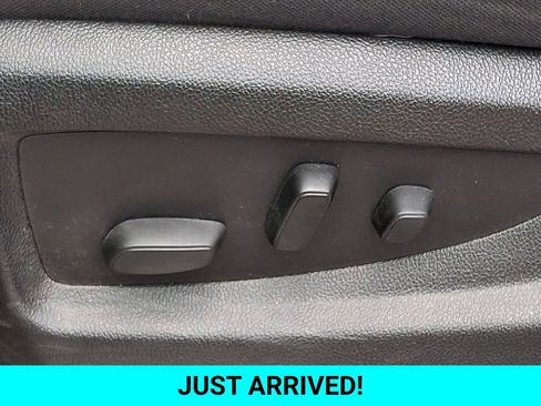 Used 2017 Chevrolet Silverado 1500 LT w/ All Star Edition AWD/4WD image 25
