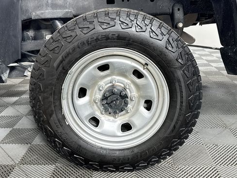 Used 2023 RAM 2500 Tradesman AWD/4WD image 35