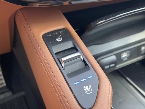 Certified 2025 Kia Telluride SX X-Line AWD/4WD image 5