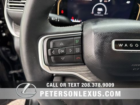 Used 2024 Jeep Wagoneer Series III image 27