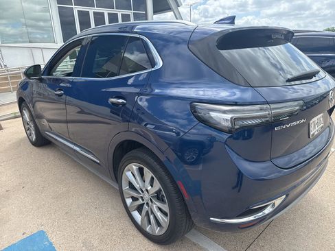 Used 2023 Buick Envision Avenir image 7