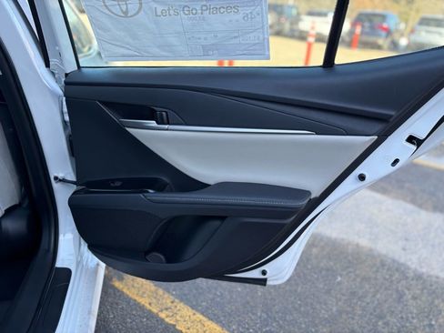 New 2026 Toyota Camry XLE image 18