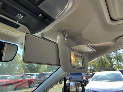 Used 2019 Subaru Crosstrek 2.0i Limited w/ Moonroof Package image 35