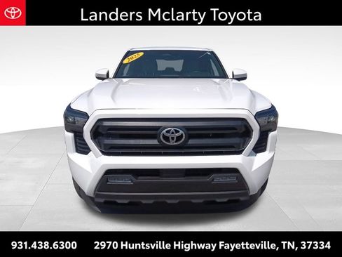 Used 2025 Toyota Tacoma SR5 RWD image 8