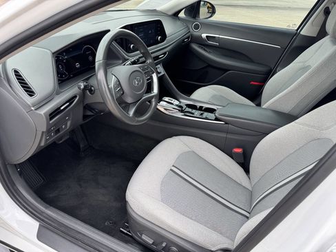 Used 2021 Hyundai Sonata SEL w/ Convenience Package FWD image 10