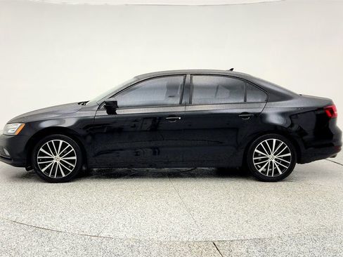 Used 2016 Volkswagen Jetta Sport w/ Lighting Package image 8