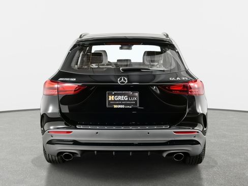 Used 2024 Mercedes-Benz GLA 35 AMG 4MATIC image 28