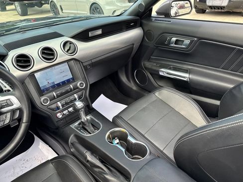 Used 2019 Ford Mustang GT Premium RWD image 15