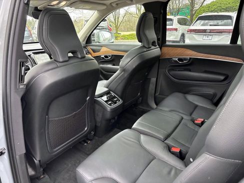 Used 2024 Volvo XC90 B6 Plus w/ Protection Package Premier AWD/4WD image 27