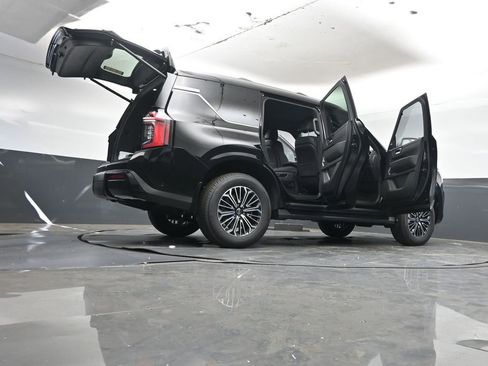 New 2026 Nissan Armada Platinum image 43