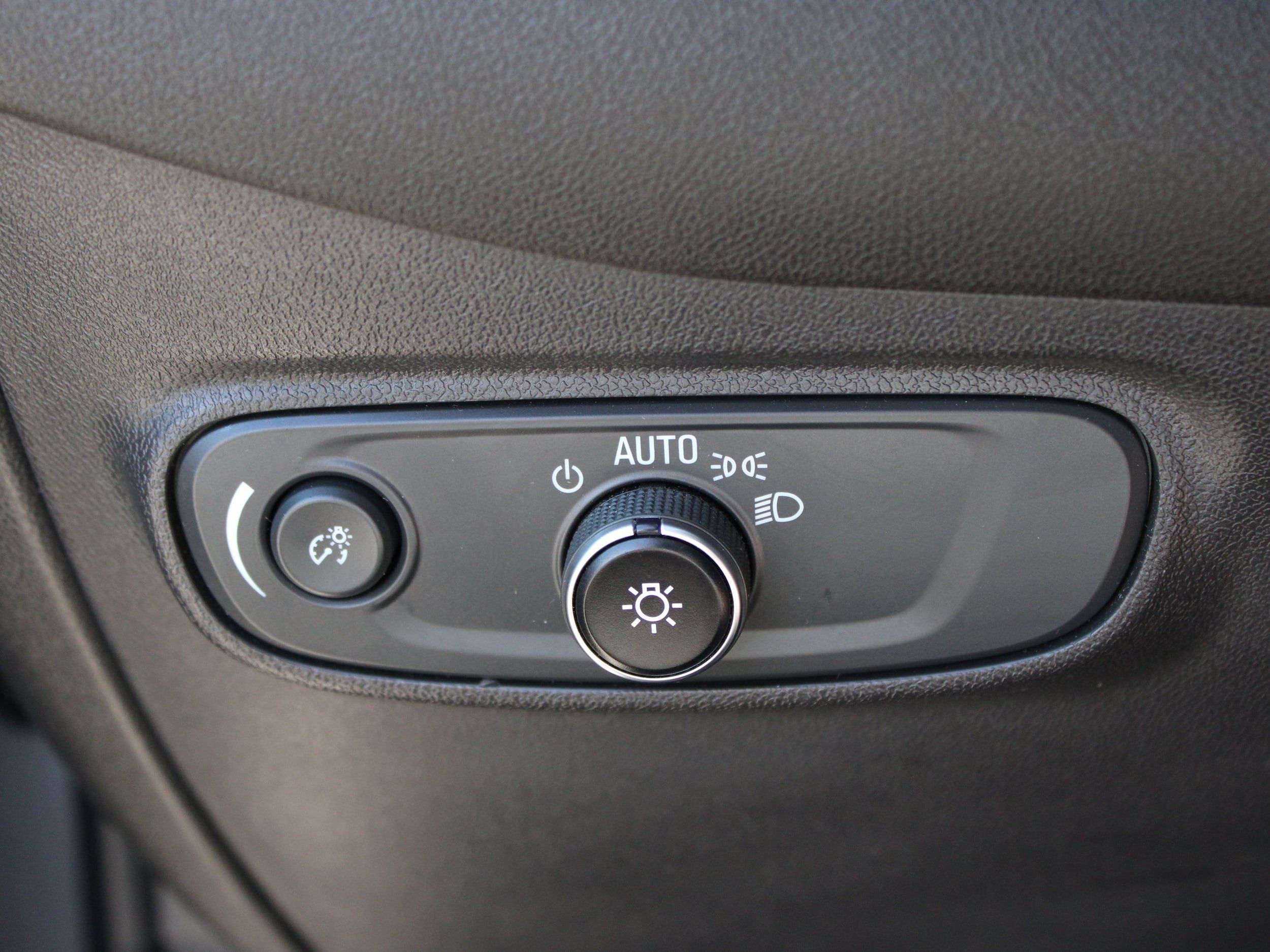 Used 2023 Chevrolet Equinox LT FWD image 27