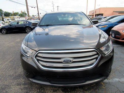 Used 2017 Ford Taurus SEL w/ Equipment Group 201A image 3