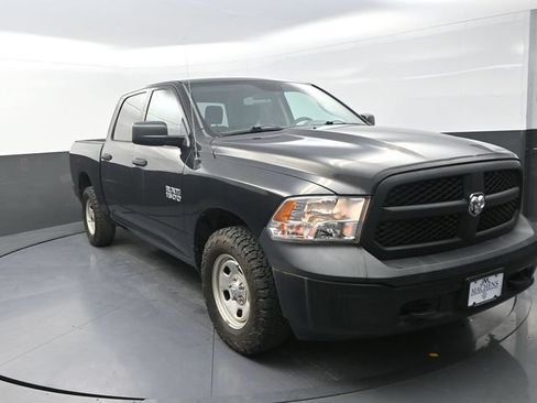 Used 2018 RAM 1500 Tradesman w/ Popular Equipment Group AWD/4WD image 10