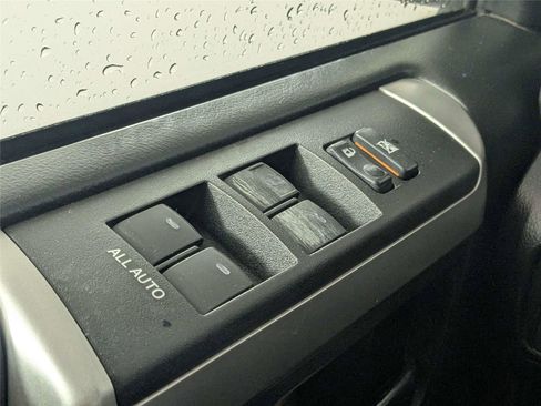 Used 2019 Toyota 4Runner SR5 RWD image 13