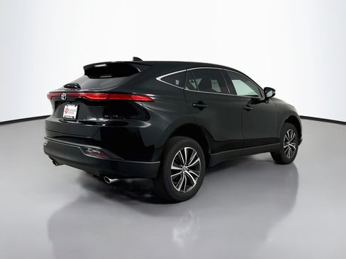 Certified 2024 Toyota Venza LE AWD/4WD image 7