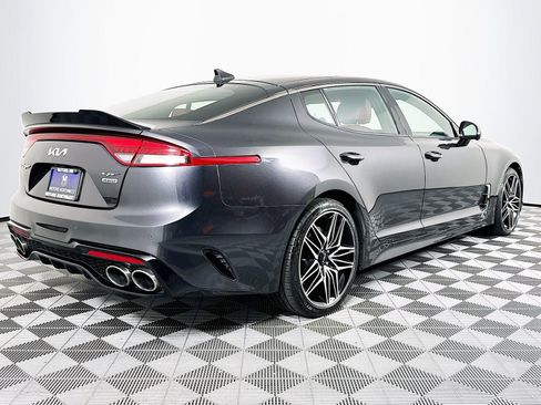 Used 2022 Kia Stinger GT2 image 28