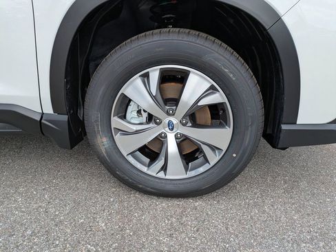 Certified 2025 Subaru Ascent Premium w/ Popular Package #1 image 9