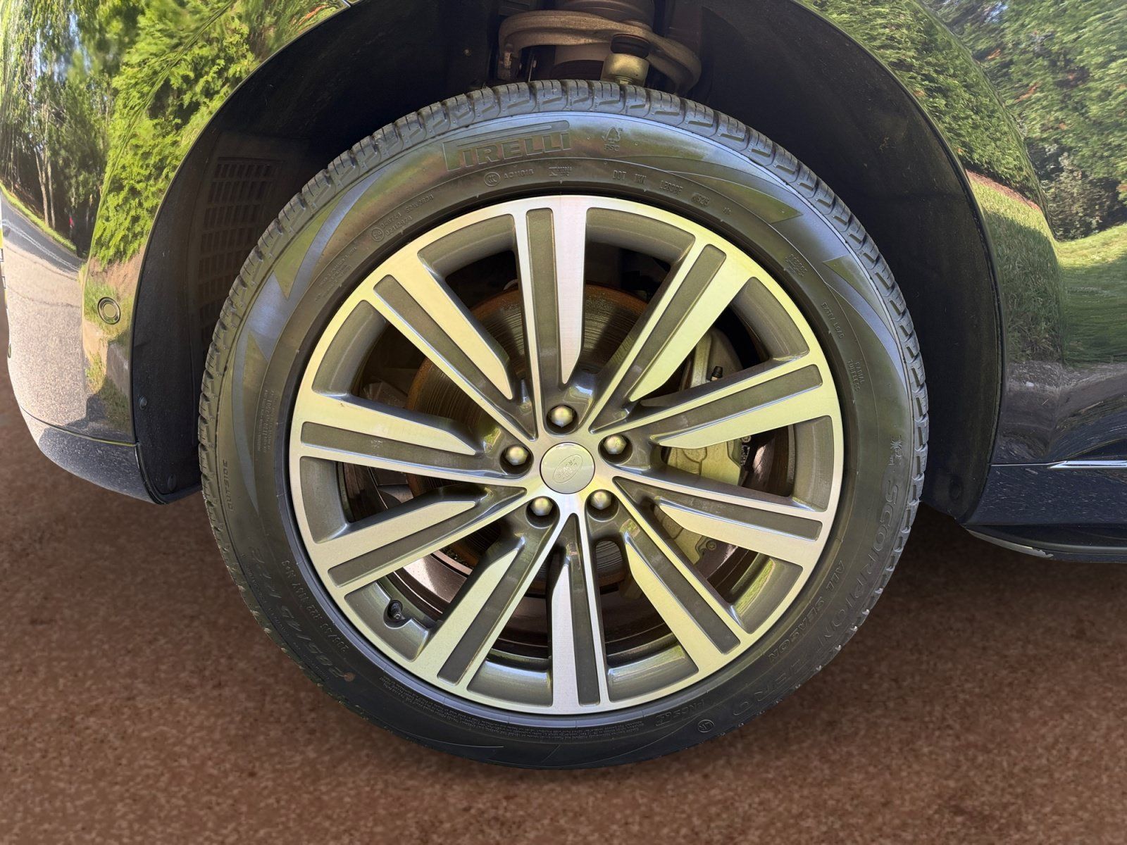 Used 2023 Land Rover Range Rover SE AWD/4WD image 9