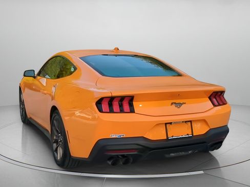 Certified 2026 Ford Mustang Coupe RWD image 22