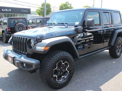 Used 2023 Jeep Wrangler Unlimited Rubicon 4xe AWD/4WD image 2