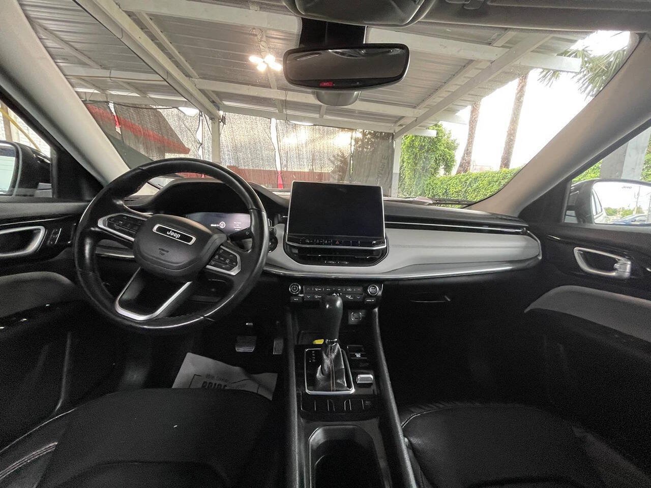 Used 2022 Jeep Compass Limited w/ Elite Group AWD/4WD image 12