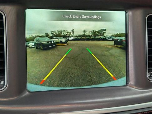 Used 2022 Dodge Charger Scat Pack image 25