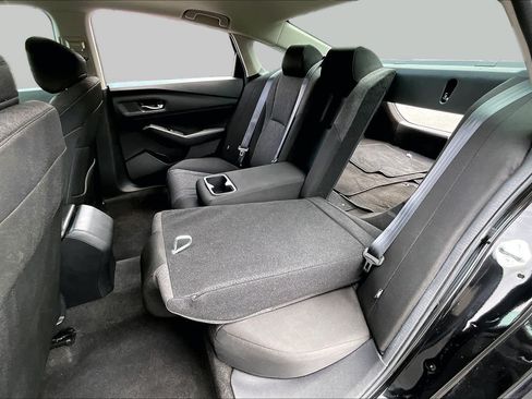 Used 2023 Honda Accord EX image 19