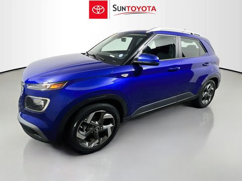Used 2024 Hyundai Venue SEL FWD image 29