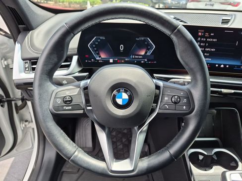 Used 2025 BMW X1 xDrive28i w/ Convenience Package AWD/4WD image 17