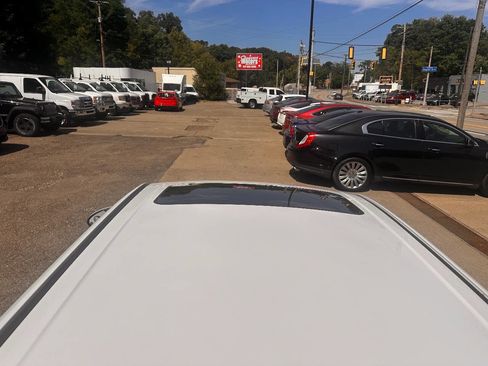 Used 2014 Chevrolet Sonic LT w/ Fun and Sun Package image 5