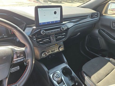 Used 2024 Ford Escape ST-Line image 20